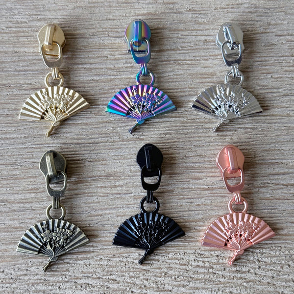 Folding Fan Zipper Pulls